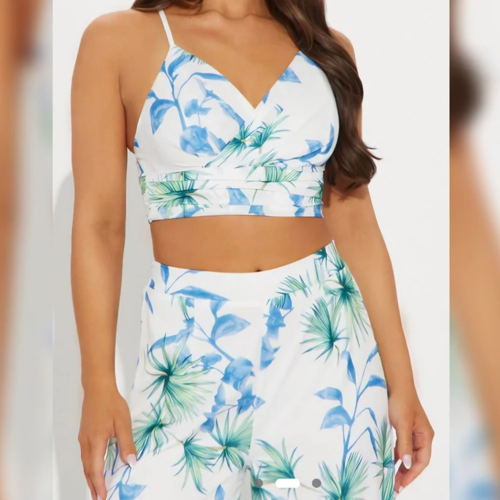 Fashion Nova White and Blue Floral Jumpsuit - Picture 3 of 3
